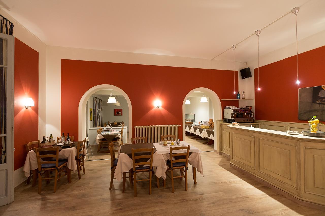 Park Hotel Villa Belvedere 카노비오 외부 사진